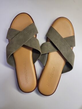 Cynthia Rowley Olive Cross-Strap Slide Sandals - Olive